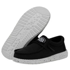 Wally Youth Slub Canvas - Black 8 Wally Youth Slub Canvas - Black -Shoe Trend Shop 40044 001 WALLYYOUTHSLUBCANVAS BLACK PAIRBOTTOM
