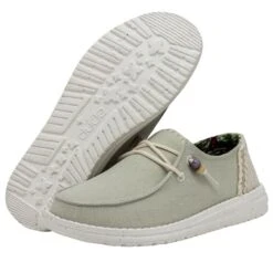 Wendy Fringe - Sage 8 Wendy Fringe - Sage -Shoe Trend Shop 40071 330 WENDY FRINGE SAGE LEFT 3