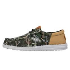 Wally Funk Oasis - Green